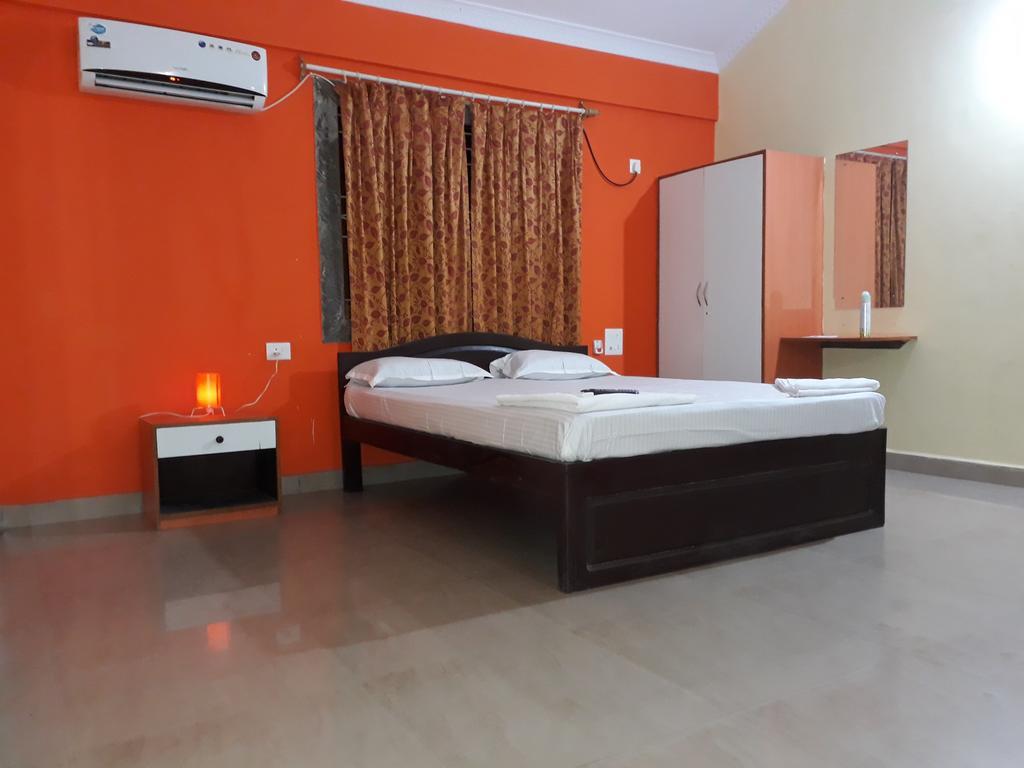 Midguard Sea View Otel Eski Goa Dış mekan fotoğraf